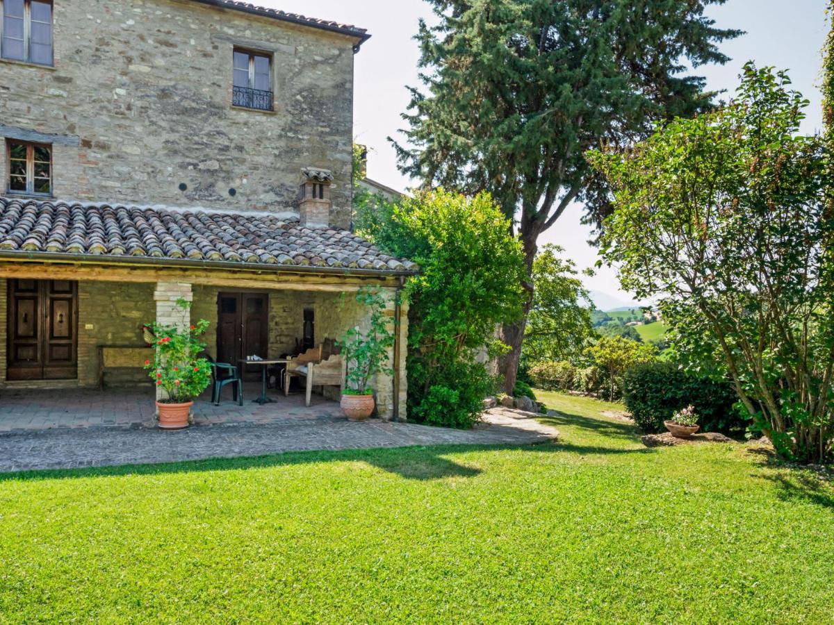 Belvilla By Oyo Locanda Le Querce Frontino Esterno foto